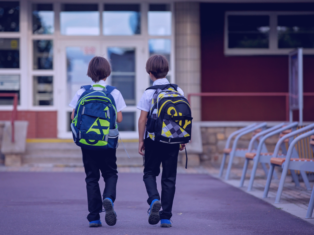 Tres normas de “Escuelas Protegidas” quedaron fuera de la ley: qué significa para los colegios