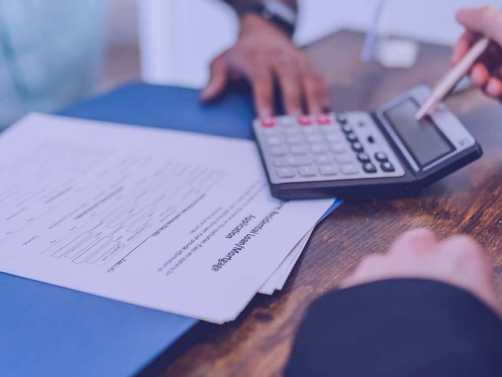 Mineduc confirma exclusión de aportes de Desempeño Difícil Docente y la Ley N° 19.410 en la subvención de julio 2026